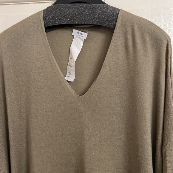 Akris Punto Wool Sweater size 10 - Picture 3 of 6